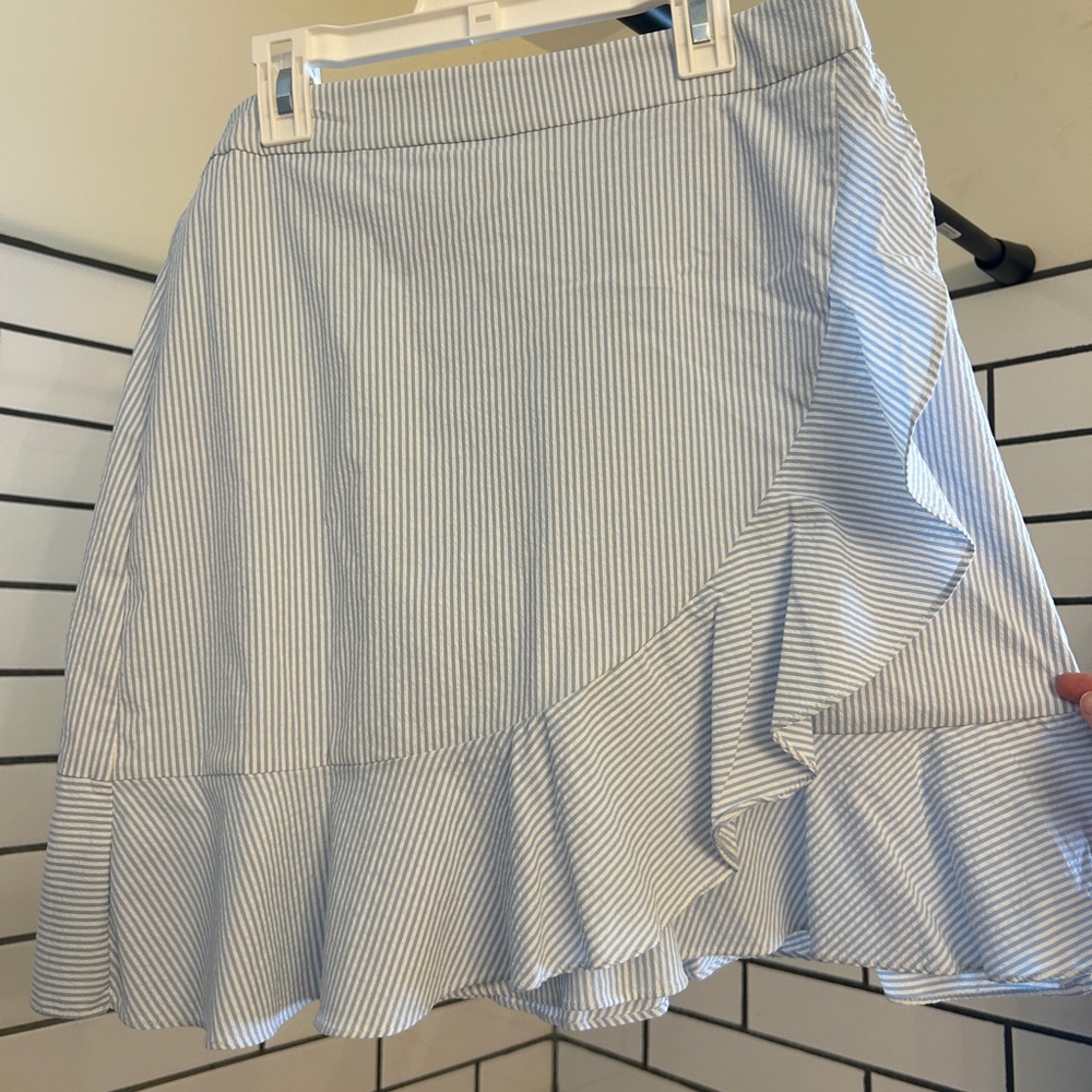 Southern Tide | Blue and White Pinstripe Ruffled Skirt | Worn 3 times!